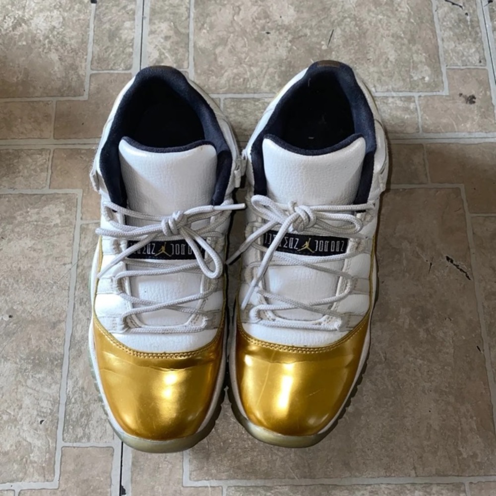 Jordan 11